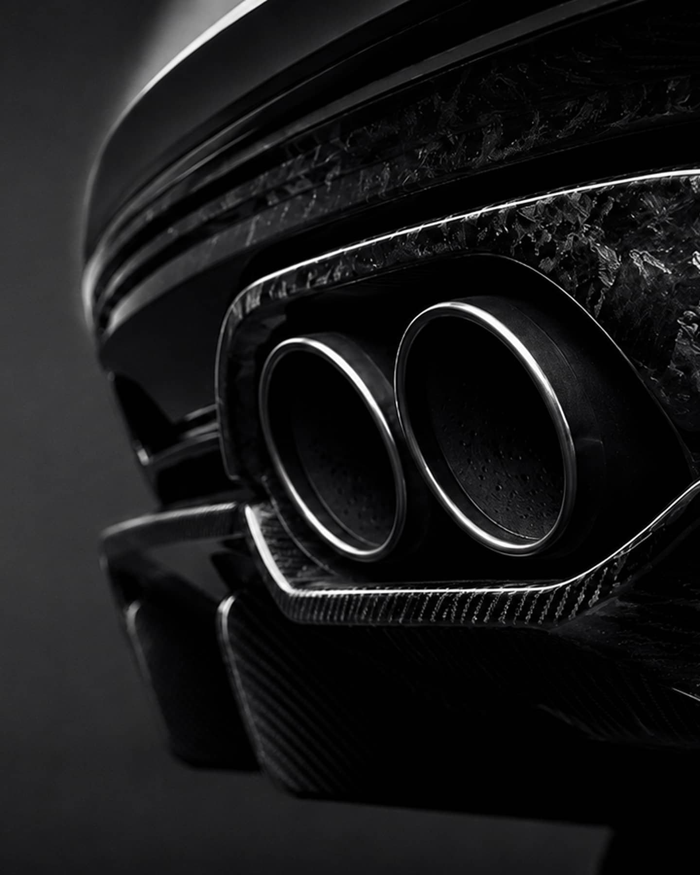 Forge exhaust service detail